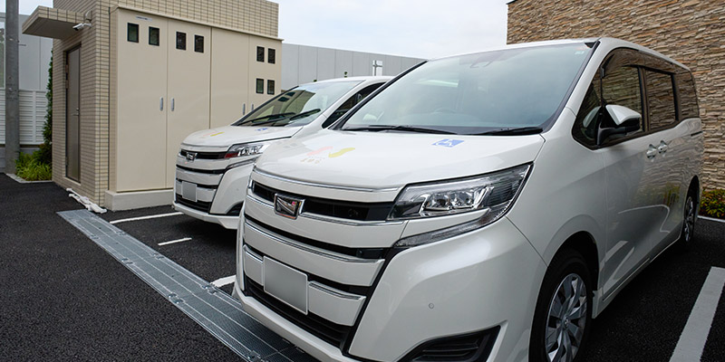 送迎車両